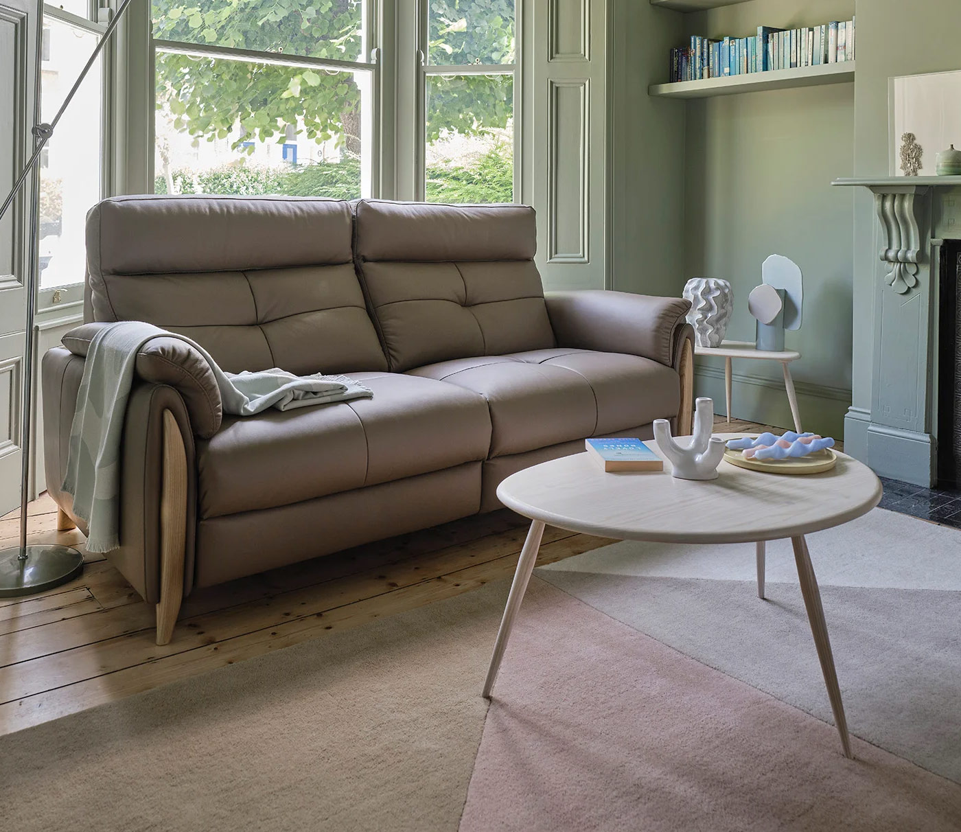 ercol | Pebble Coffee Table Matt Finish